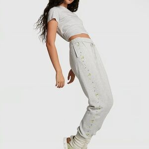 Victoria Secret PINK Buy Ivy Fleece Joggers Floral Embroidery In CREAM Color